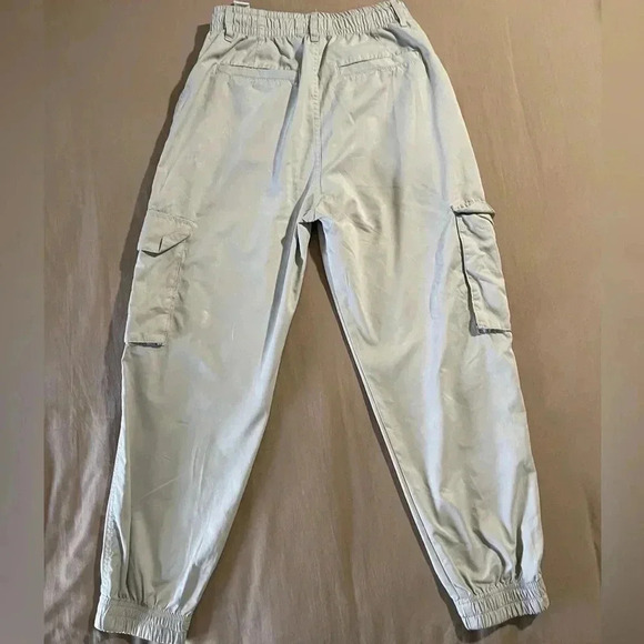 Zara women’s pants - Picture 3 of 7